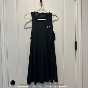 Nike Slim Fit Tennis Dress Size XL